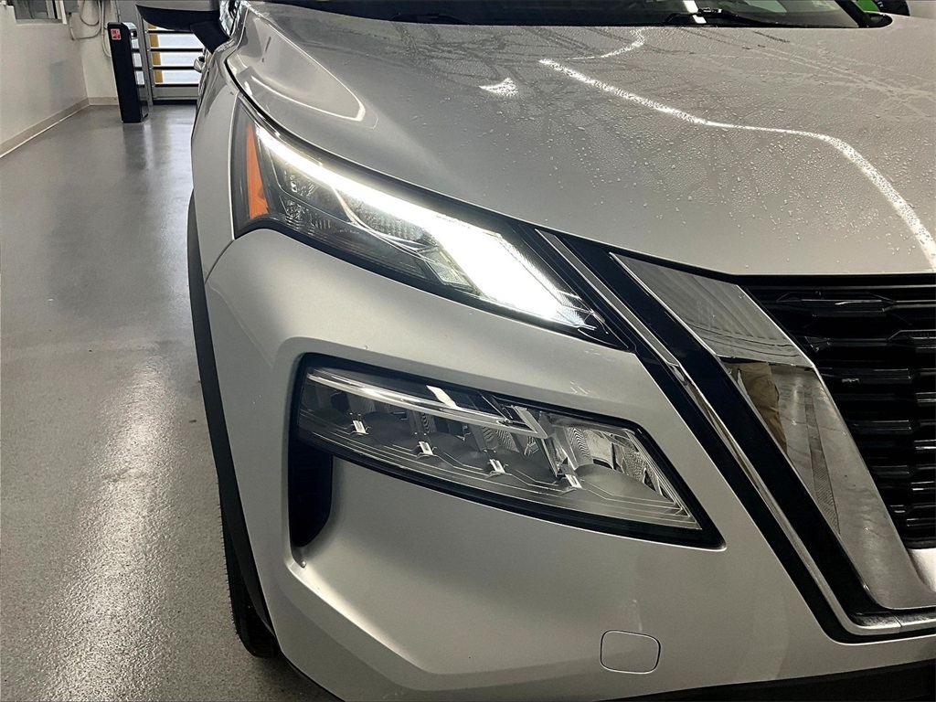 2023 Nissan Rogue SV - Photo 32