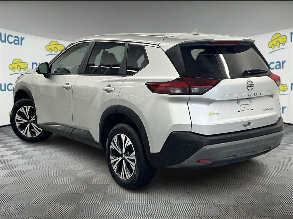 2023 Nissan Rogue SV - Photo 4