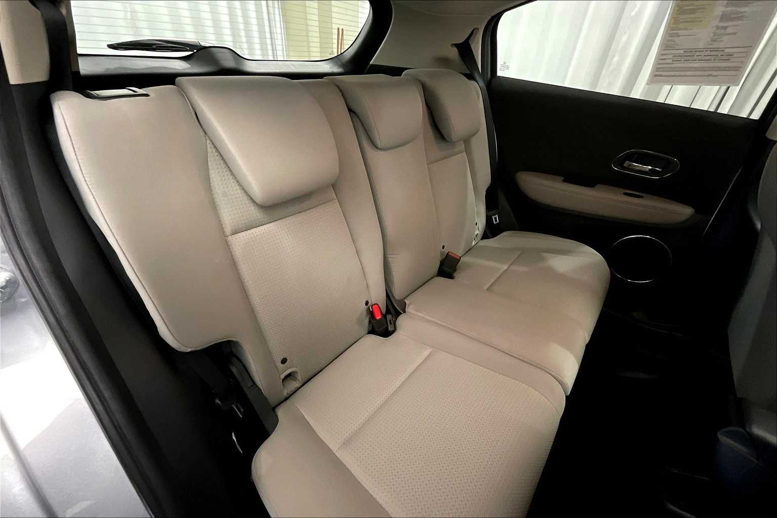2022 Honda HR-V EX - Photo 16