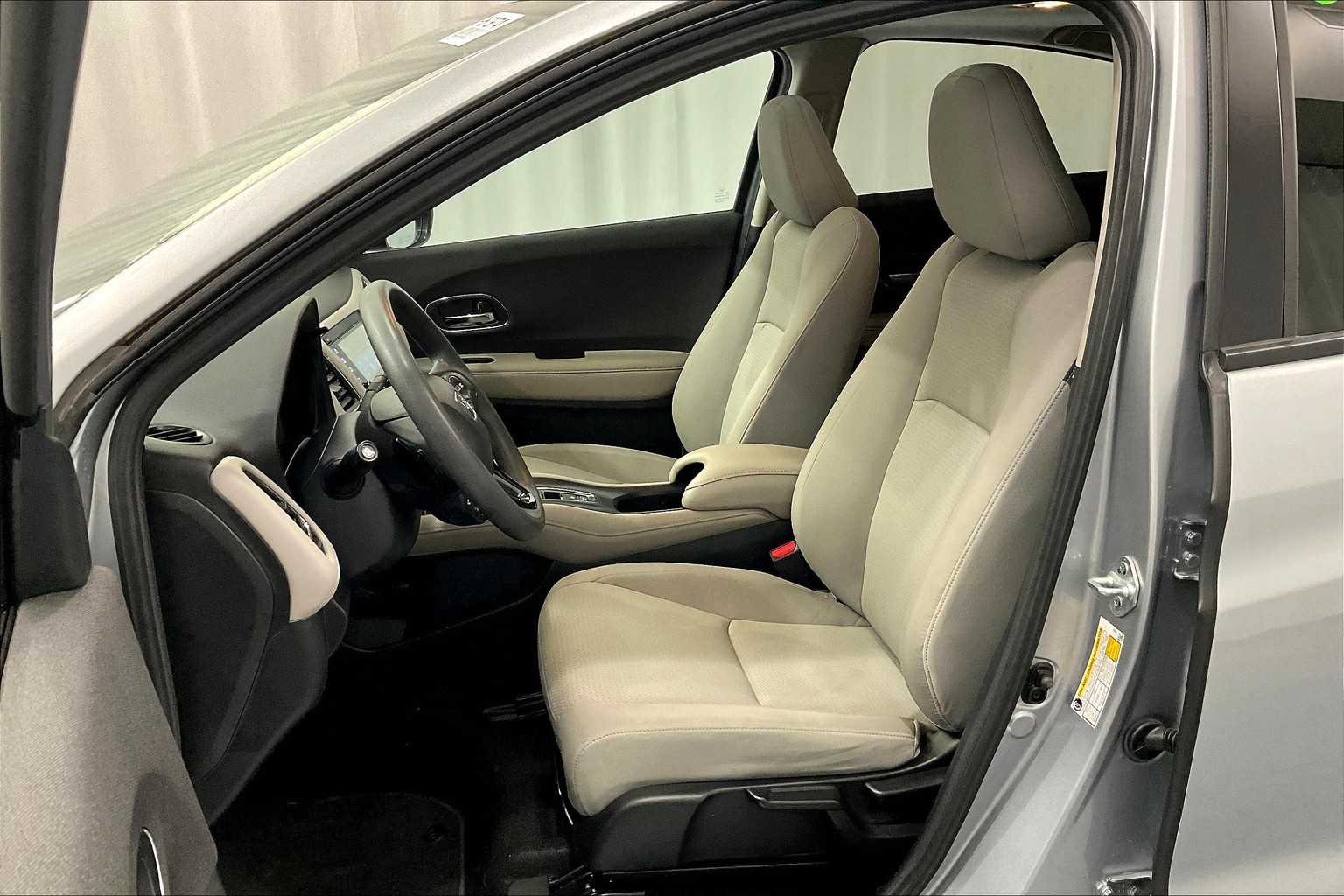 2022 Honda HR-V EX - Photo 10
