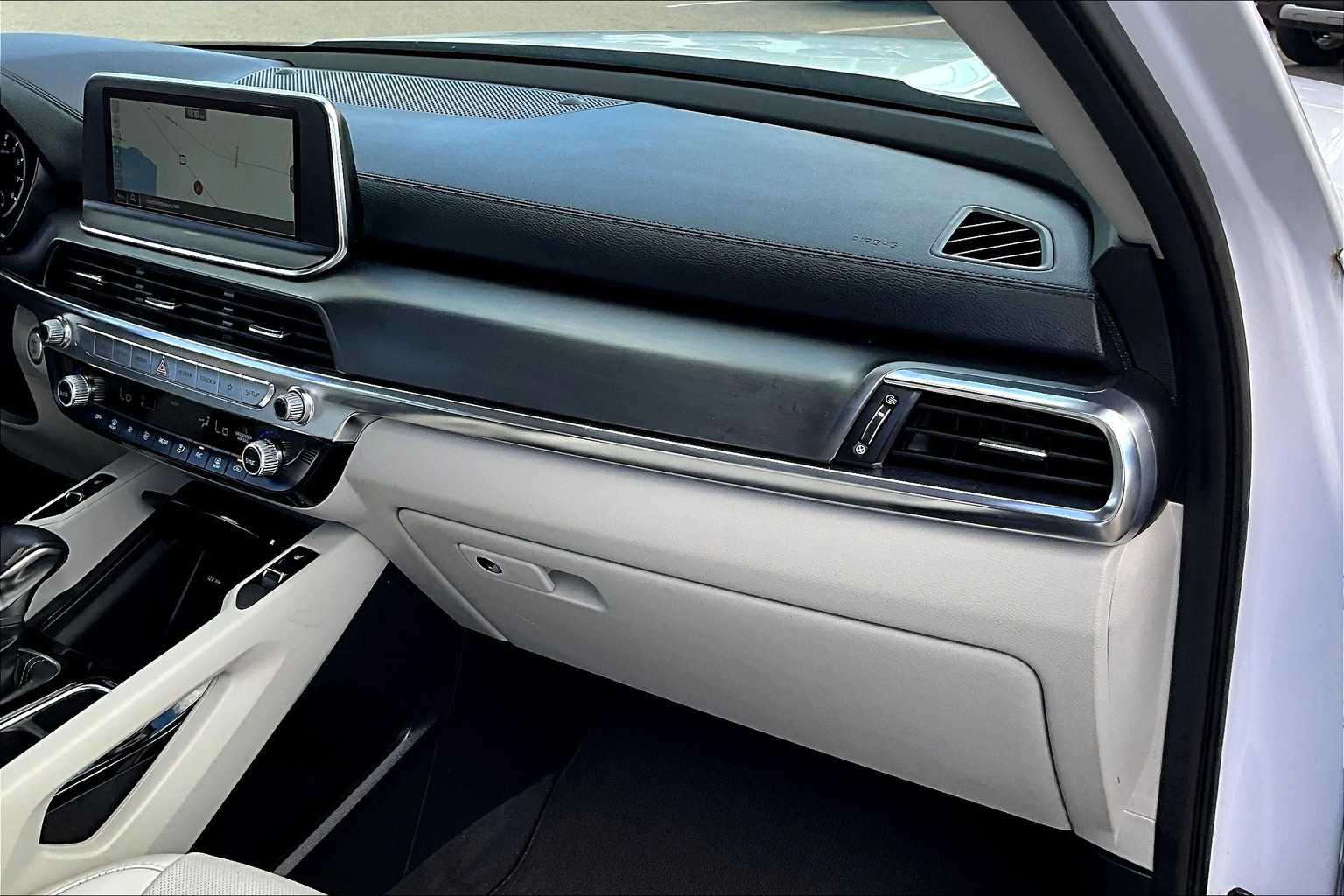 2022 Kia Telluride S - Photo 13