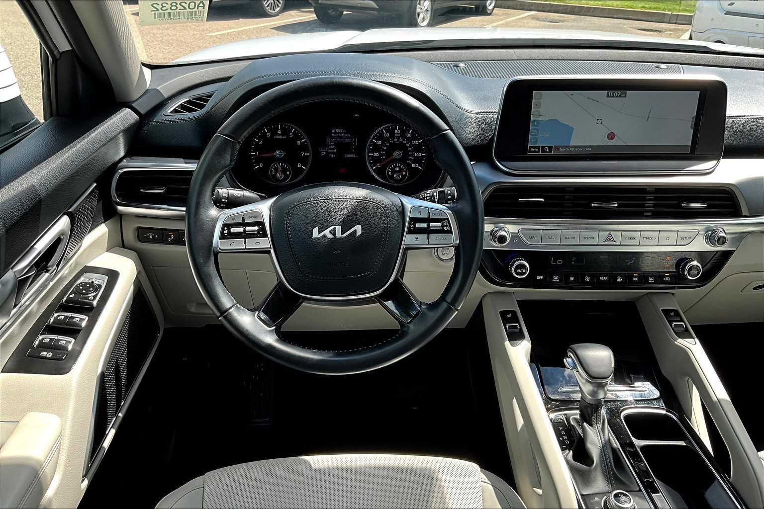 2022 Kia Telluride S - Photo 18