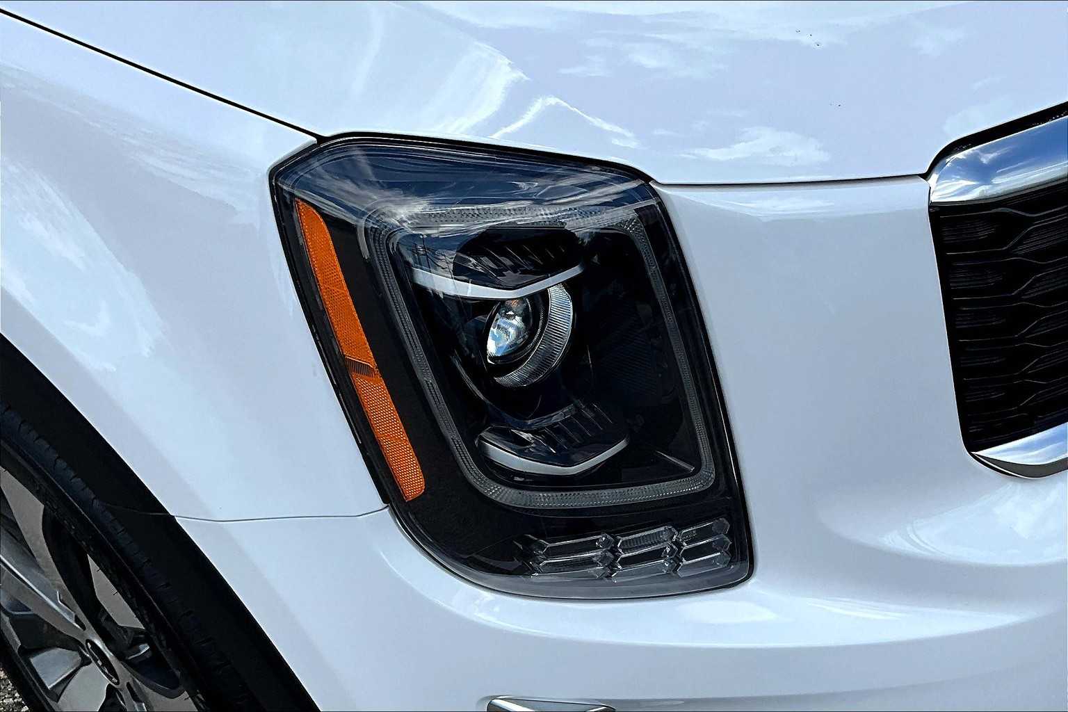 2022 Kia Telluride S - Photo 33