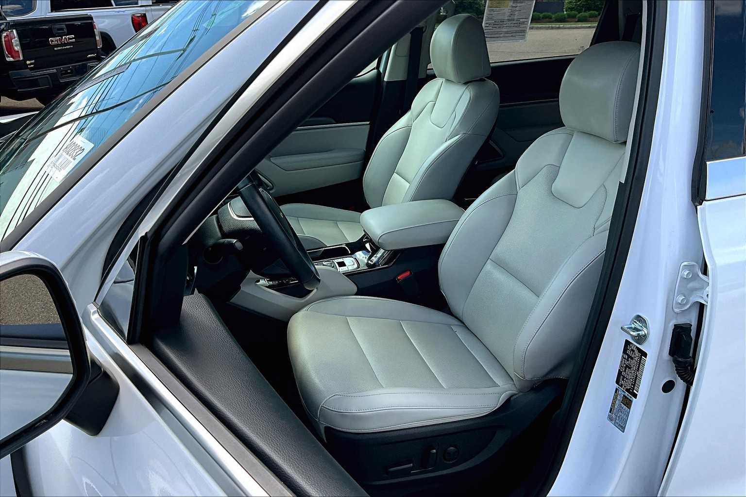 2022 Kia Telluride S - Photo 10