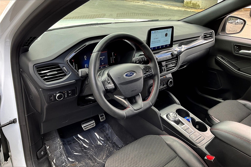 2023 Ford Escape ST-Line - Photo 8