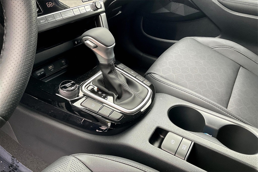 2025 Kia Seltos SX - Photo 14