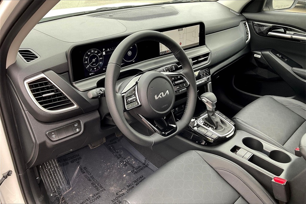 2025 Kia Seltos SX - Photo 9