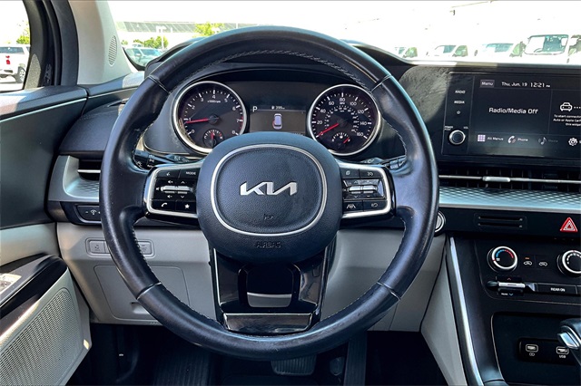 2022 Kia Carnival LXS - Photo 17