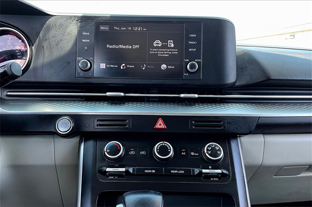 2022 Kia Carnival LXS - Photo 18