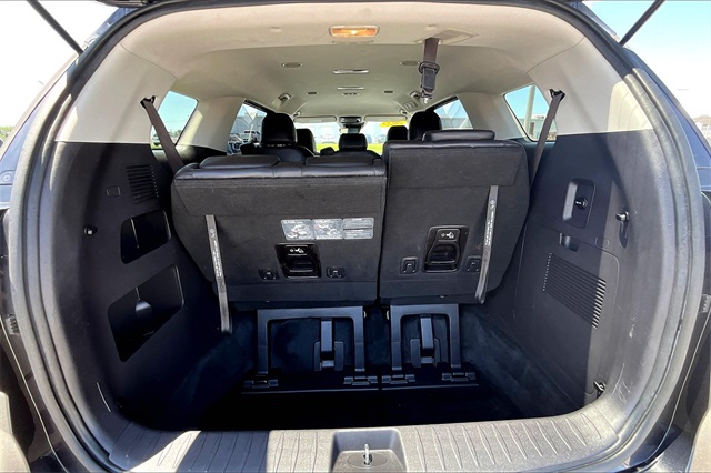 2022 Kia Carnival LXS - Photo 24
