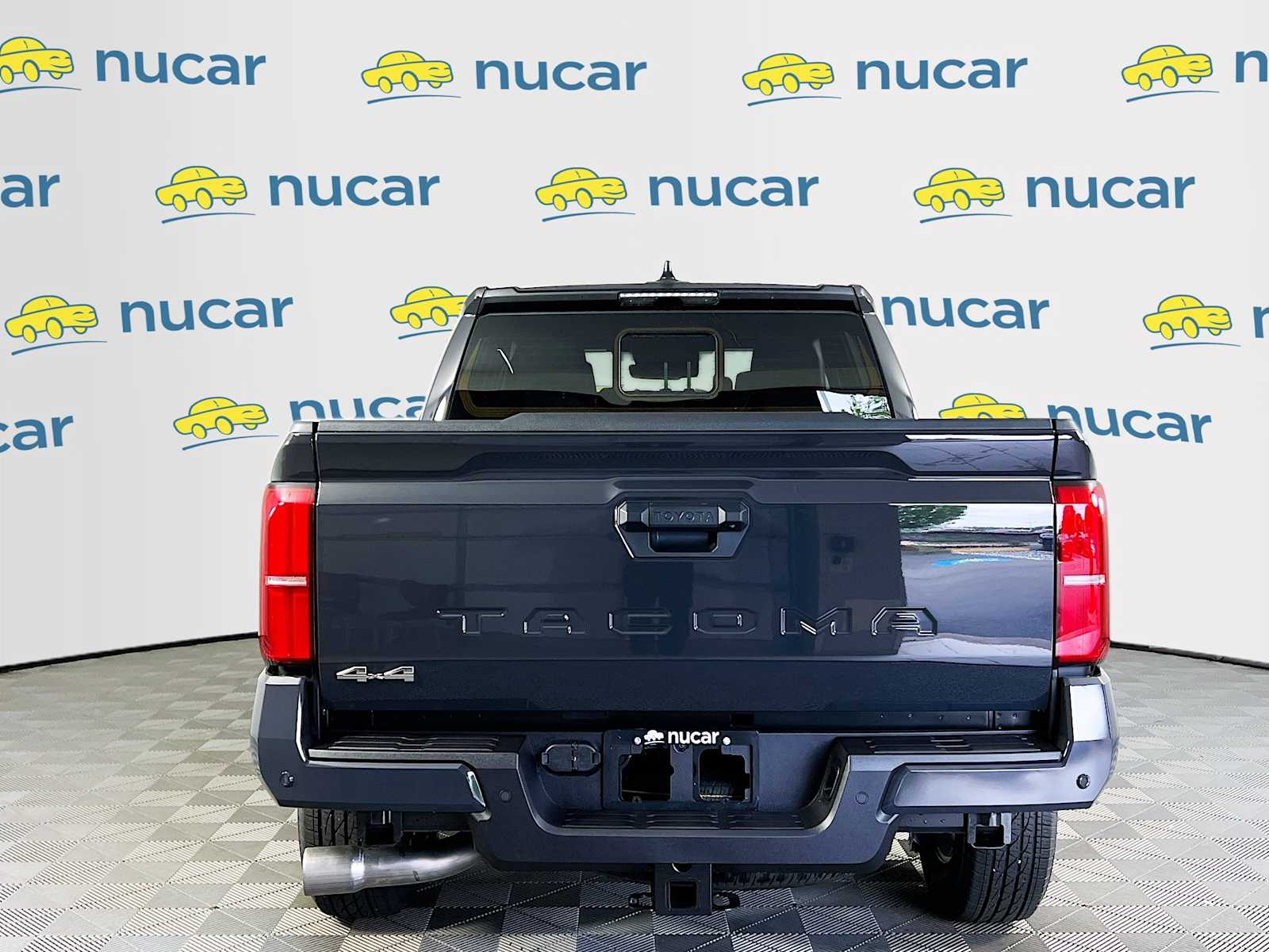 2025 Toyota Tacoma SR5 - Photo 5
