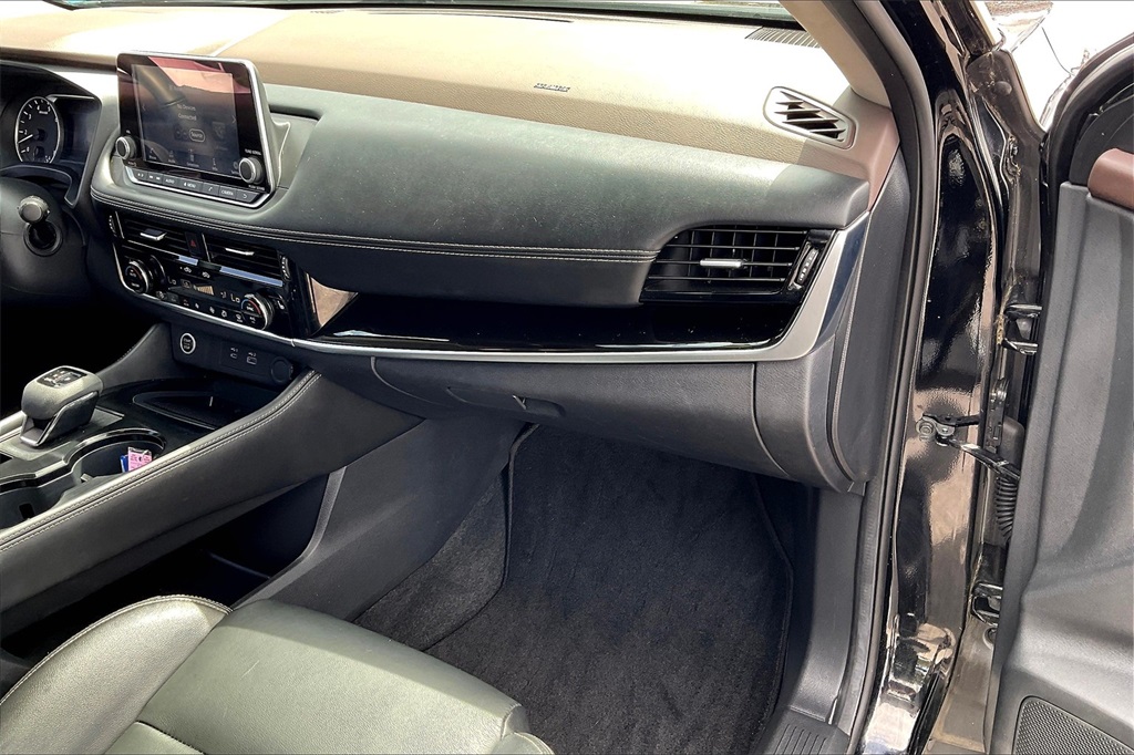 2022 Nissan Rogue SL - Photo 12