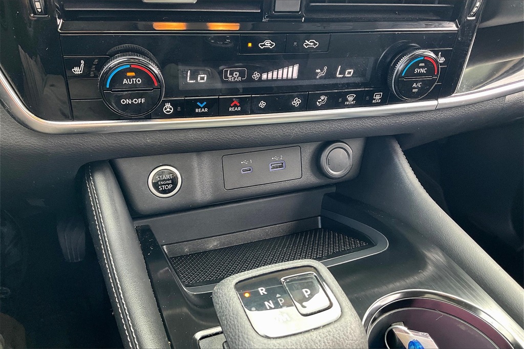 2022 Nissan Rogue SL - Photo 25