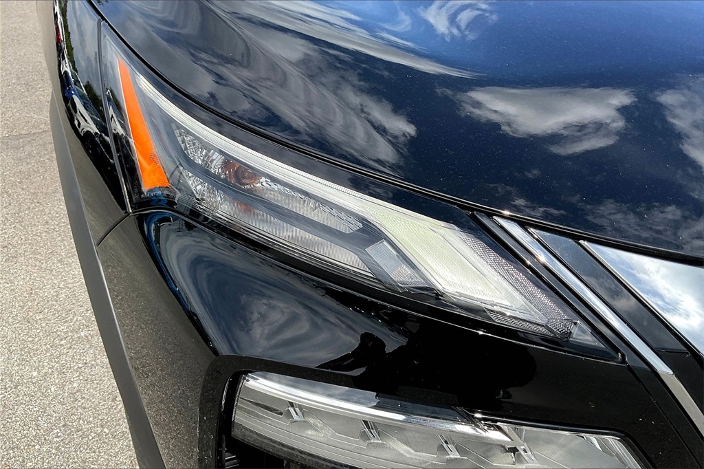 2022 Nissan Rogue SL - Photo 31