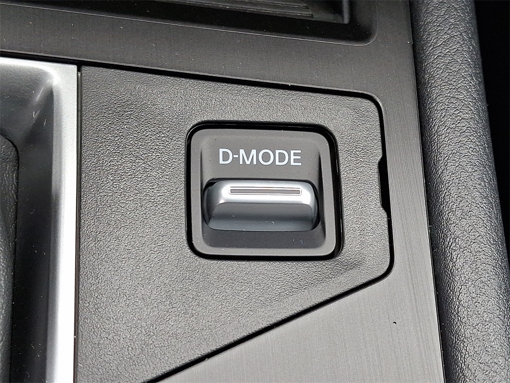 2026 Nissan Kicks SV - Photo 17