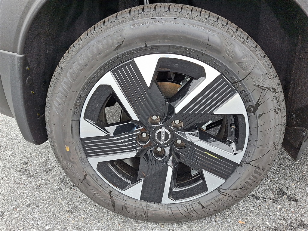 2026 Nissan Kicks SV - Photo 5