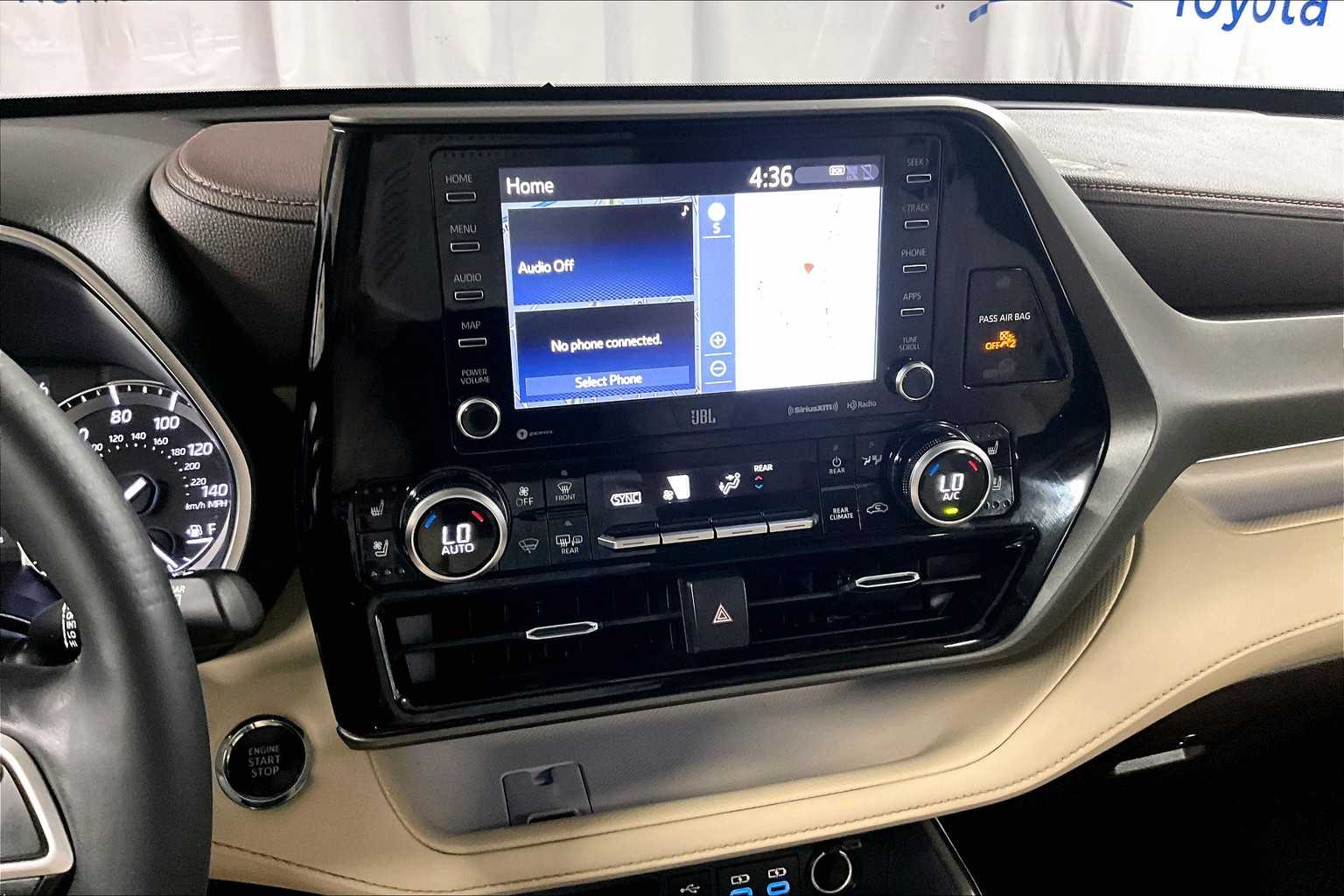 2022 Toyota Highlander Limited - Photo 19