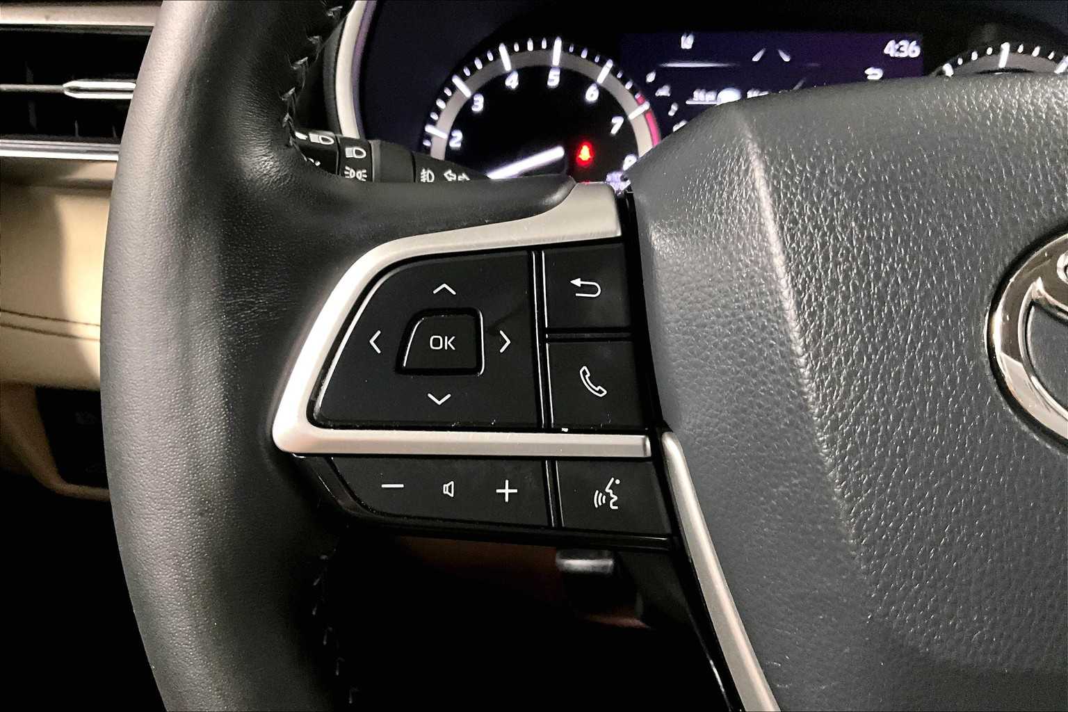 2022 Toyota Highlander Limited - Photo 24