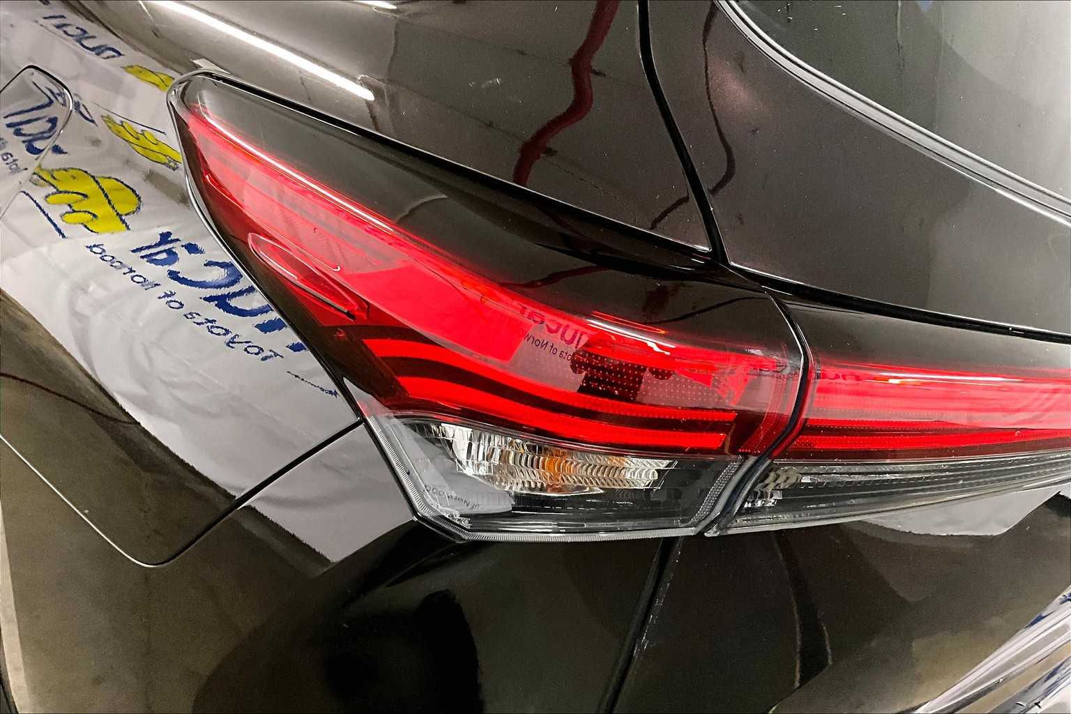 2022 Toyota Highlander Limited - Photo 35