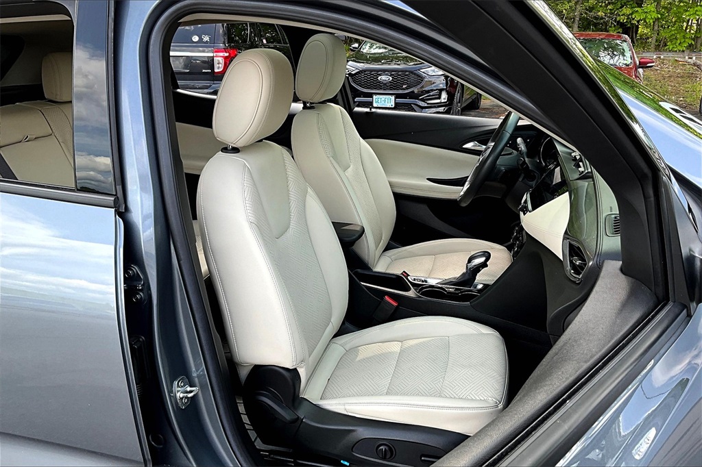 2022 Buick Encore GX Essence - Photo 11