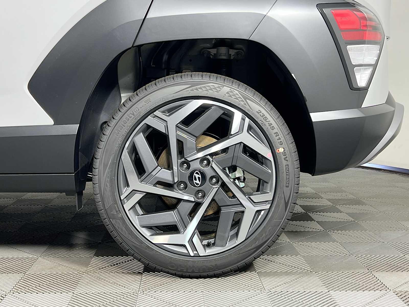 2026 Hyundai Kona SEL Premium - Photo 19