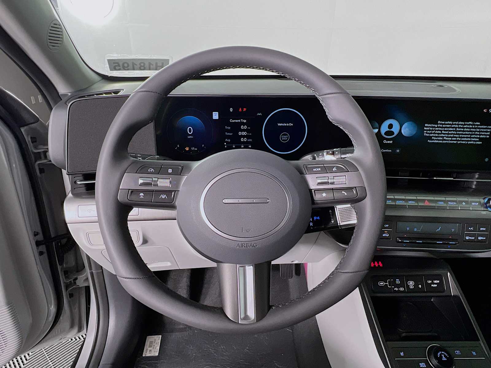 2026 Hyundai Kona SEL Premium - Photo 7