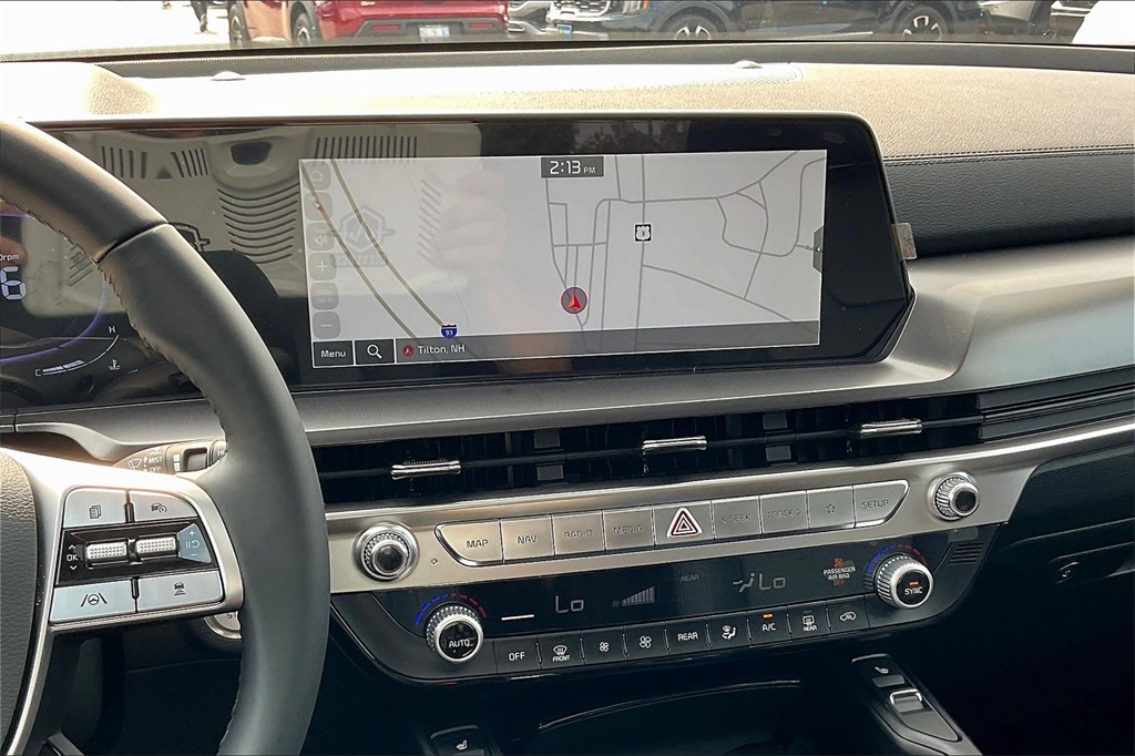 2025 Kia Telluride S - Photo 13