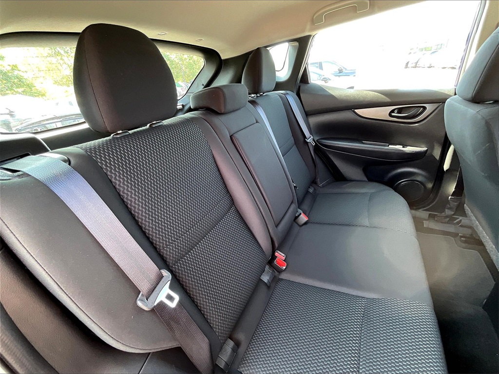 2019 Nissan Rogue Sport S - Photo 15
