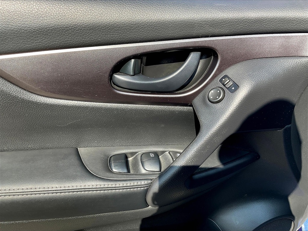 2019 Nissan Rogue Sport S - Photo 34