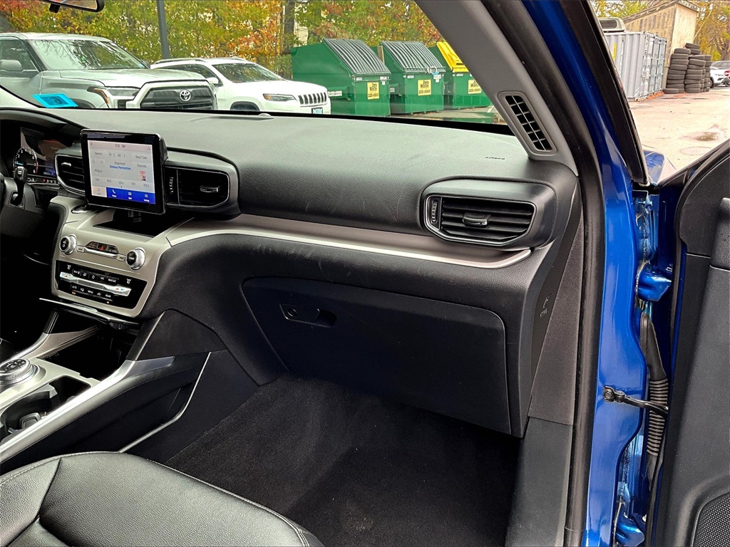 2020 Ford Explorer XLT - Photo 13