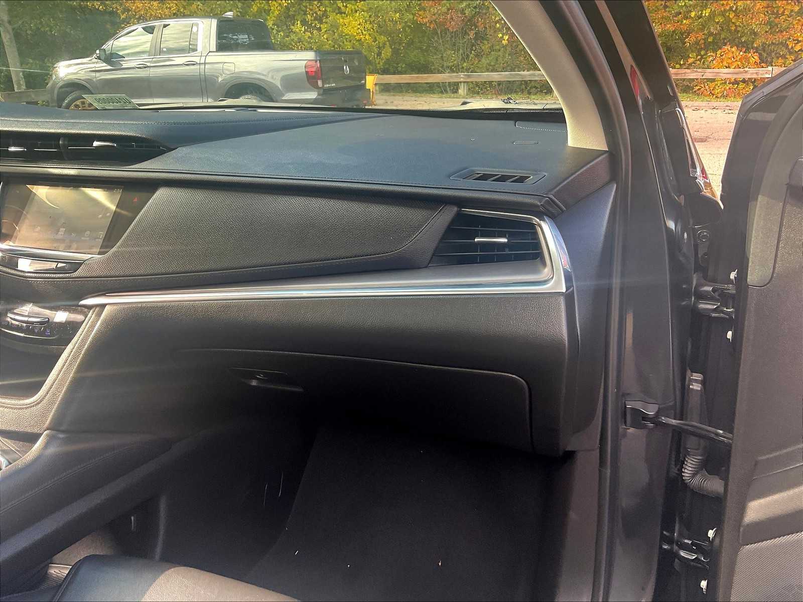 2019 Cadillac XT5 Luxury AWD - Photo 13