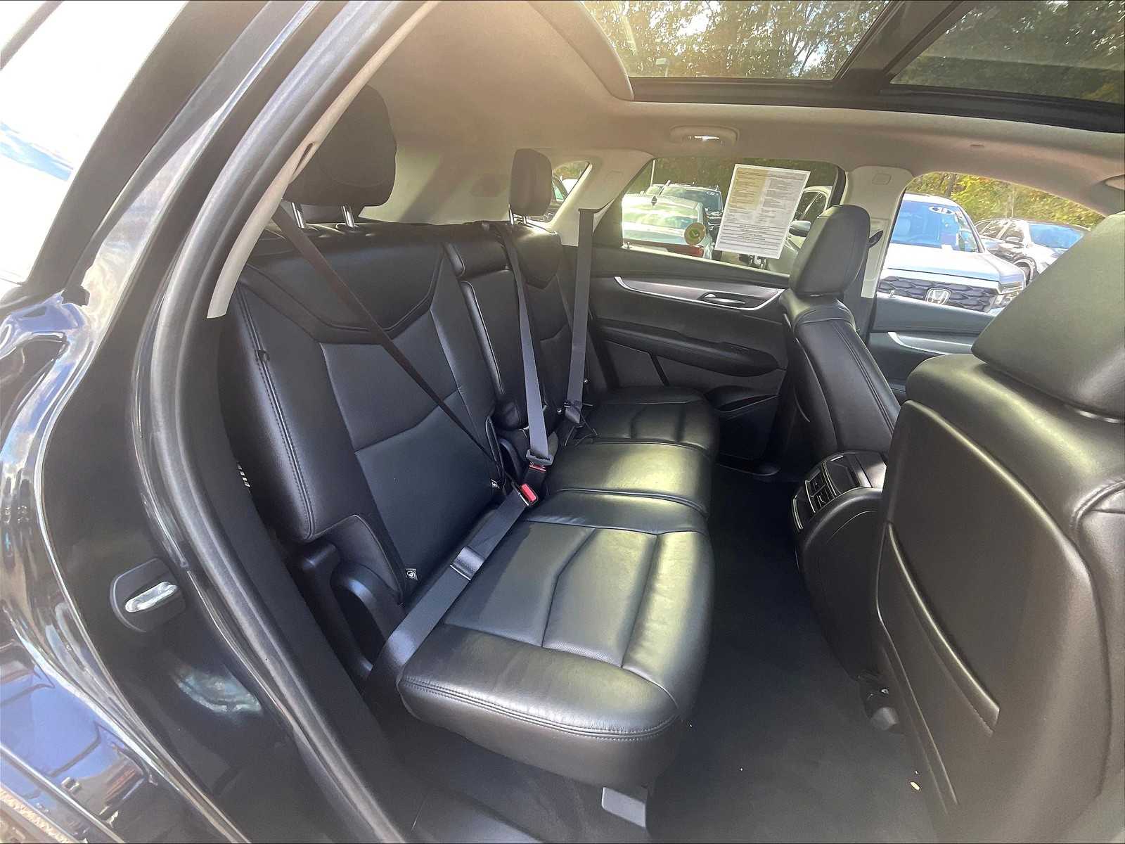 2019 Cadillac XT5 Luxury AWD - Photo 16