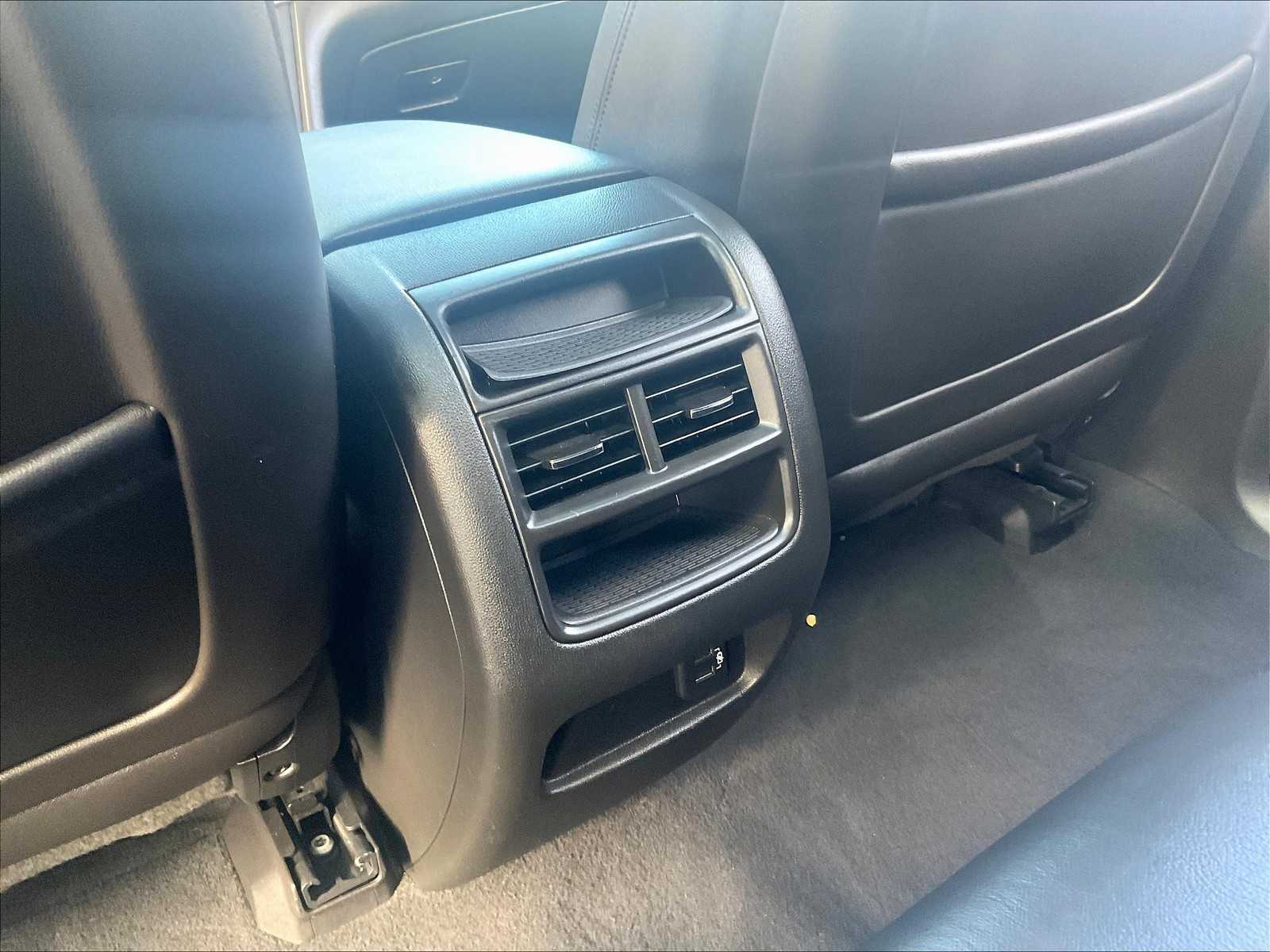 2019 Cadillac XT5 Luxury AWD - Photo 28