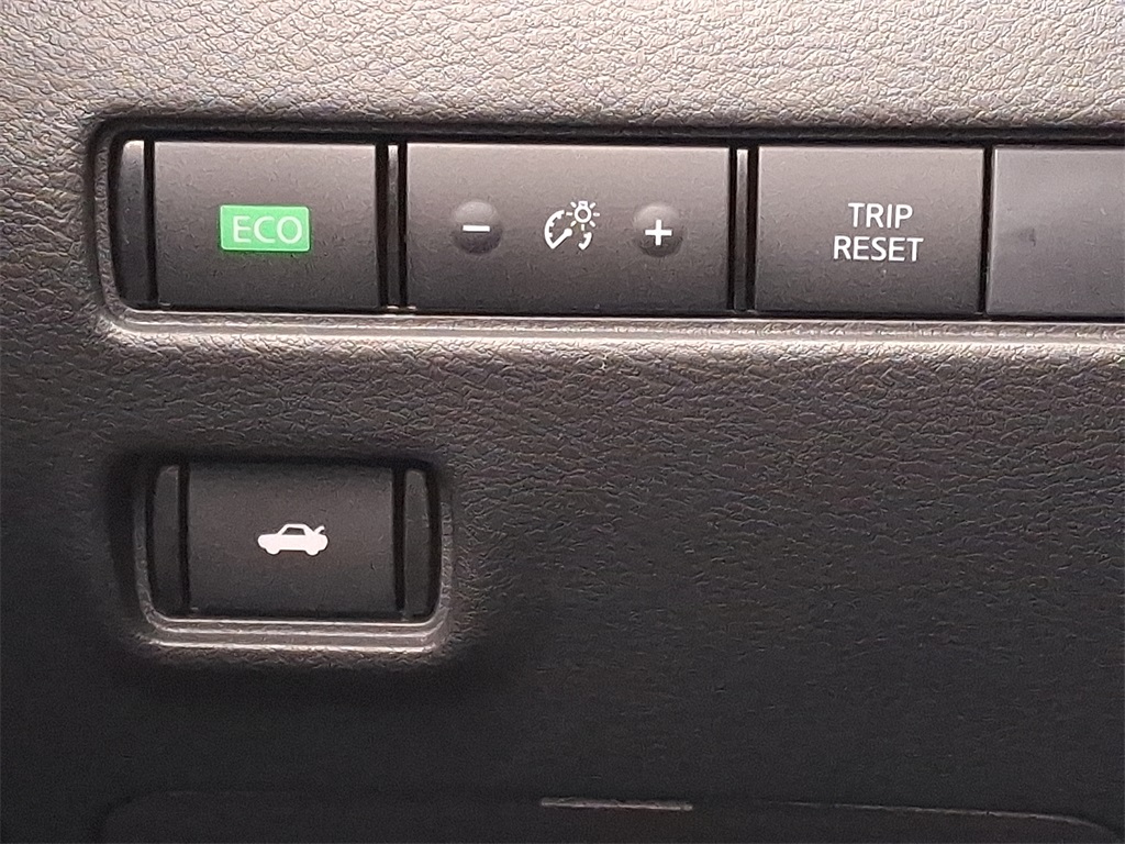 2025 Nissan Sentra S - Photo 17