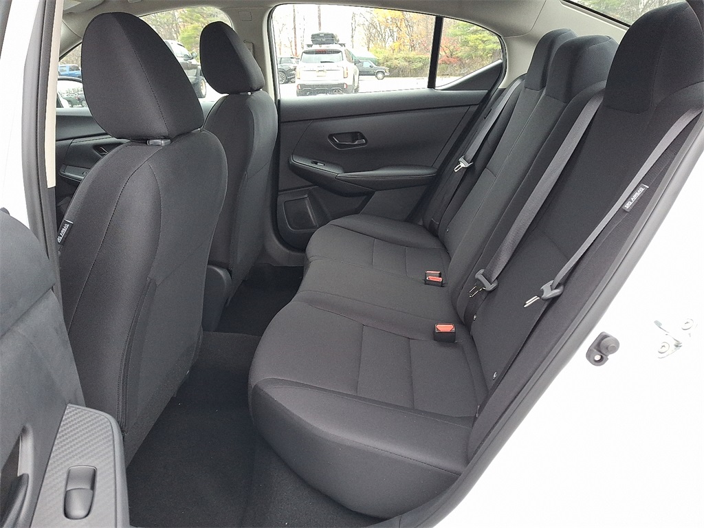 2025 Nissan Sentra S - Photo 6