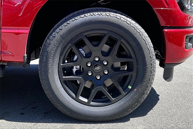 2025 Ford F-150 STX - Photo 13