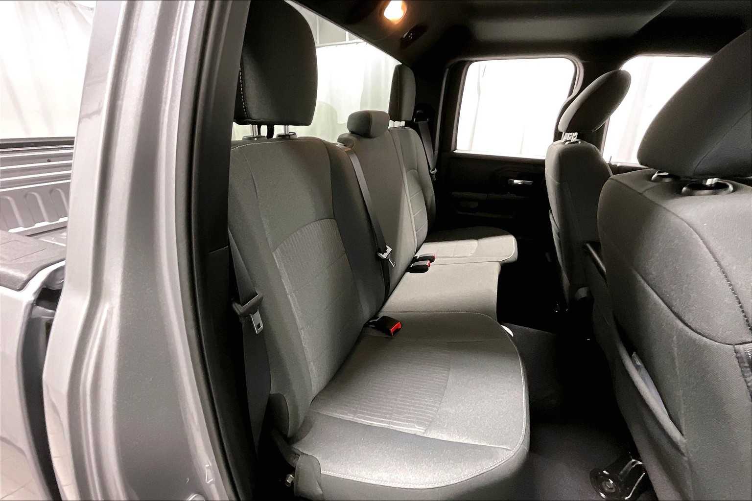 2022 Ram 1500 Classic Warlock - Photo 16