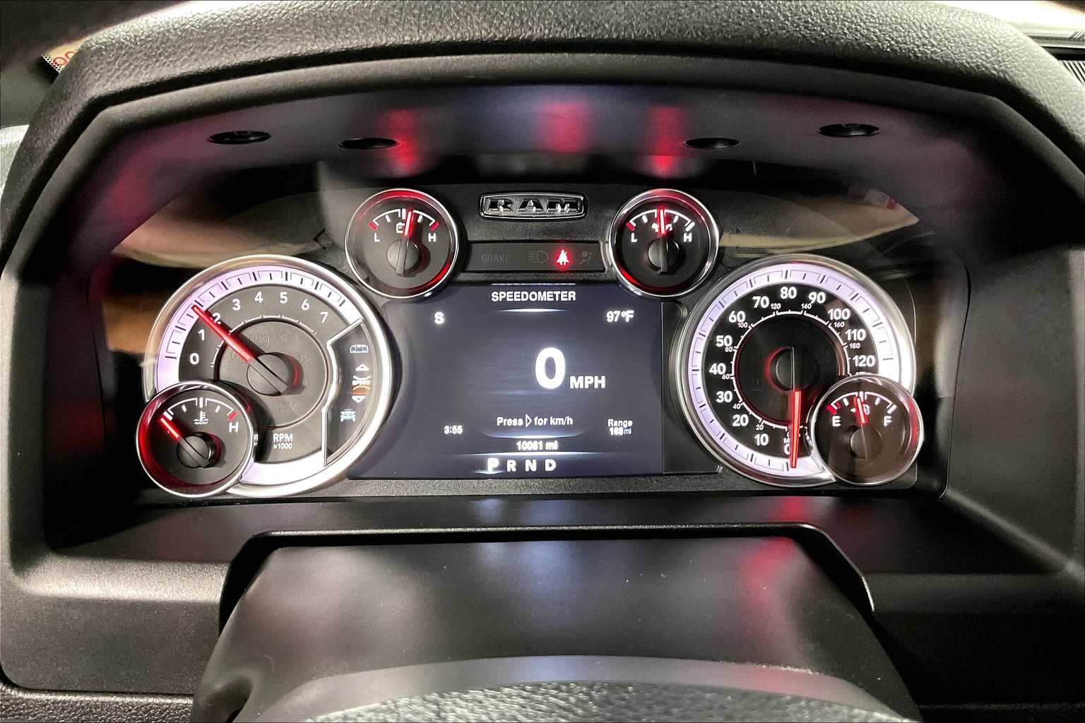 2022 Ram 1500 Classic Warlock - Photo 24