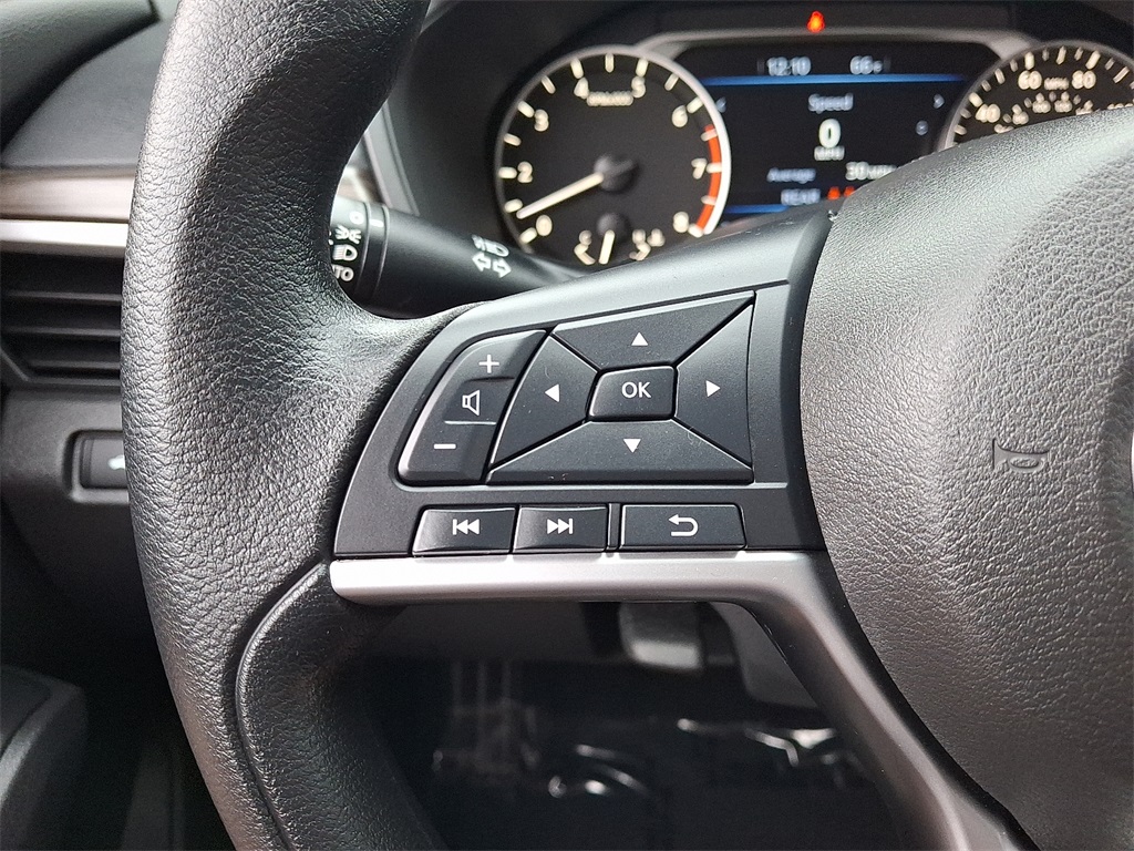 2025 Nissan Altima 2.5 SV - Photo 20