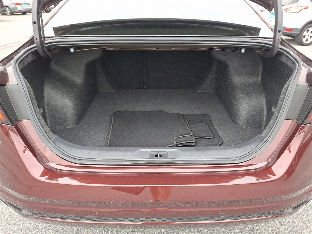 2025 Nissan Altima 2.5 SV - Photo 27