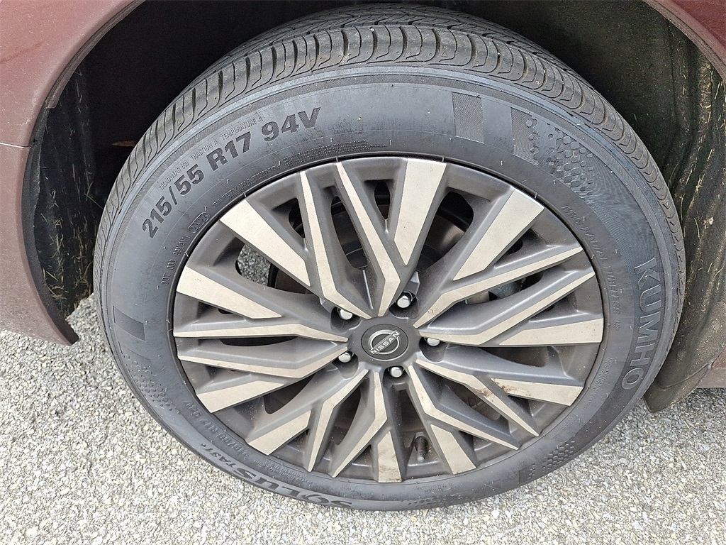 2025 Nissan Altima 2.5 SV - Photo 7