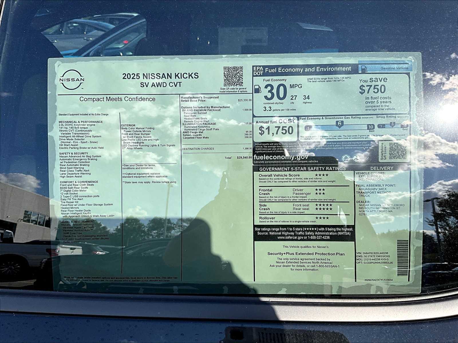 2025 Nissan Kicks SV - Photo 17
