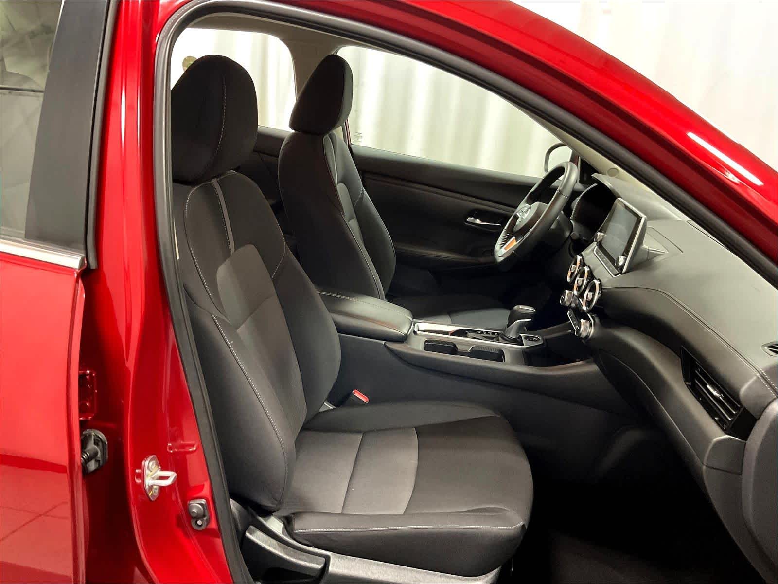 2022 Nissan Sentra SV - Photo 11