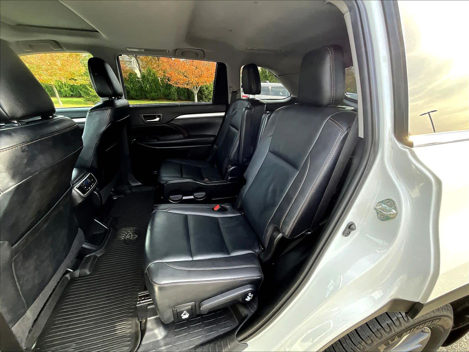 2019 Toyota Highlander XLE - Photo 15