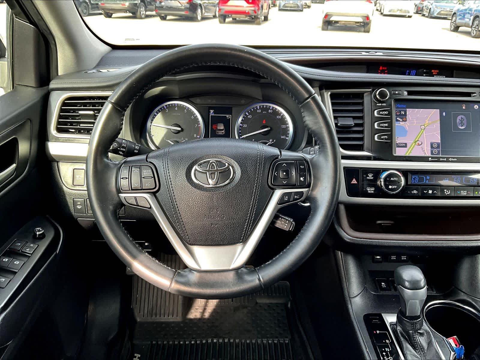 2019 Toyota Highlander XLE - Photo 18