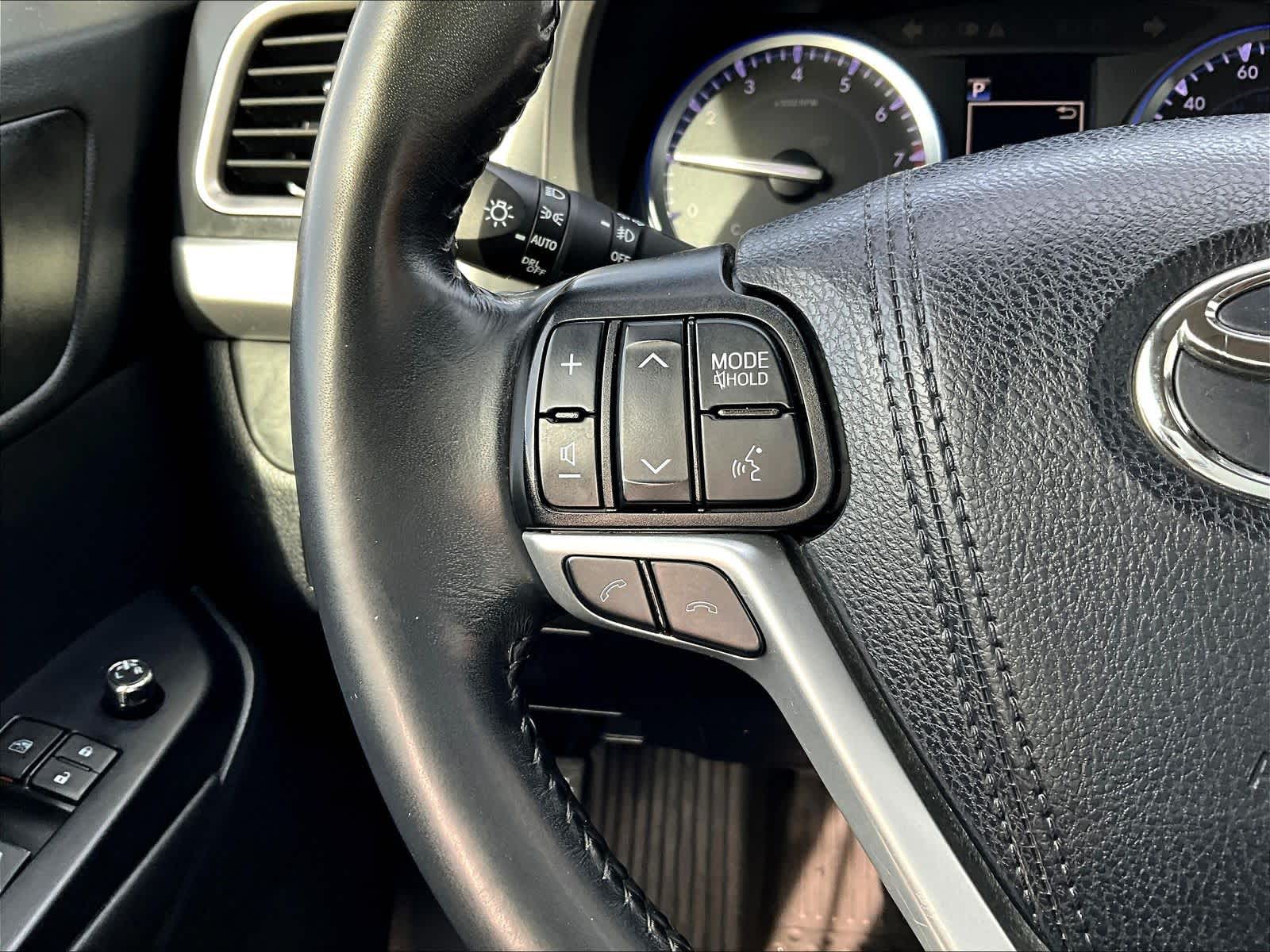 2019 Toyota Highlander XLE - Photo 24