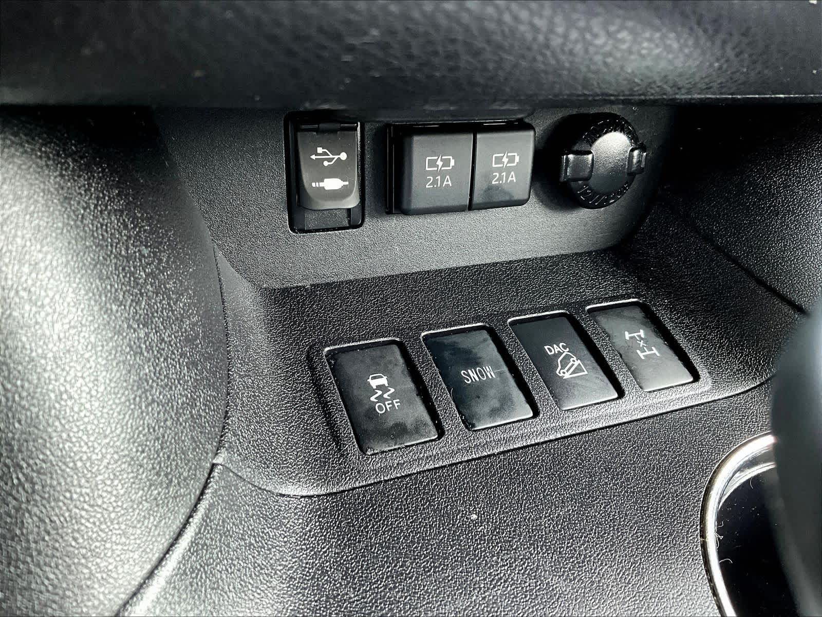 2019 Toyota Highlander XLE - Photo 28