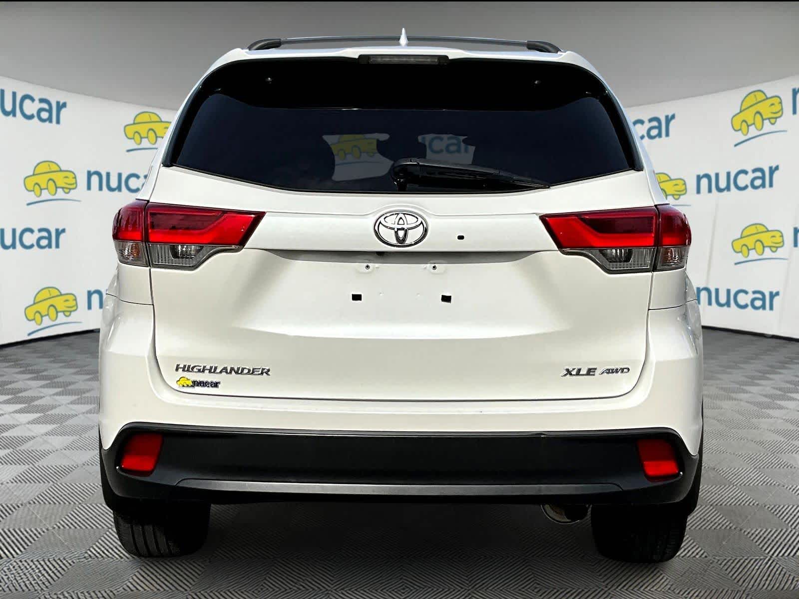 2019 Toyota Highlander XLE - Photo 5