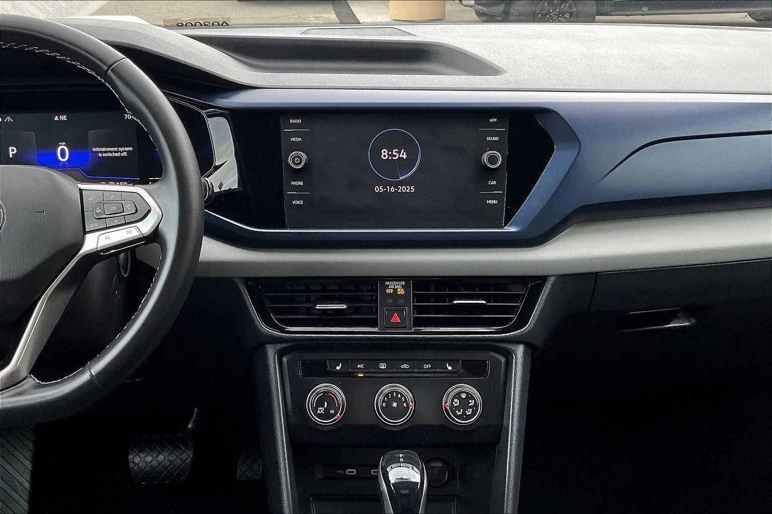 2022 Volkswagen Taos SE - Photo 18