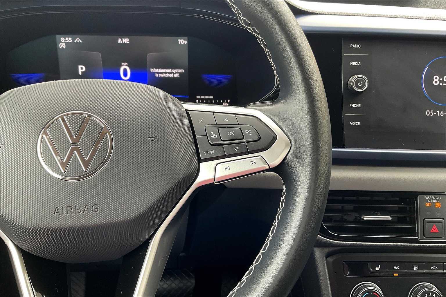2022 Volkswagen Taos SE - Photo 23